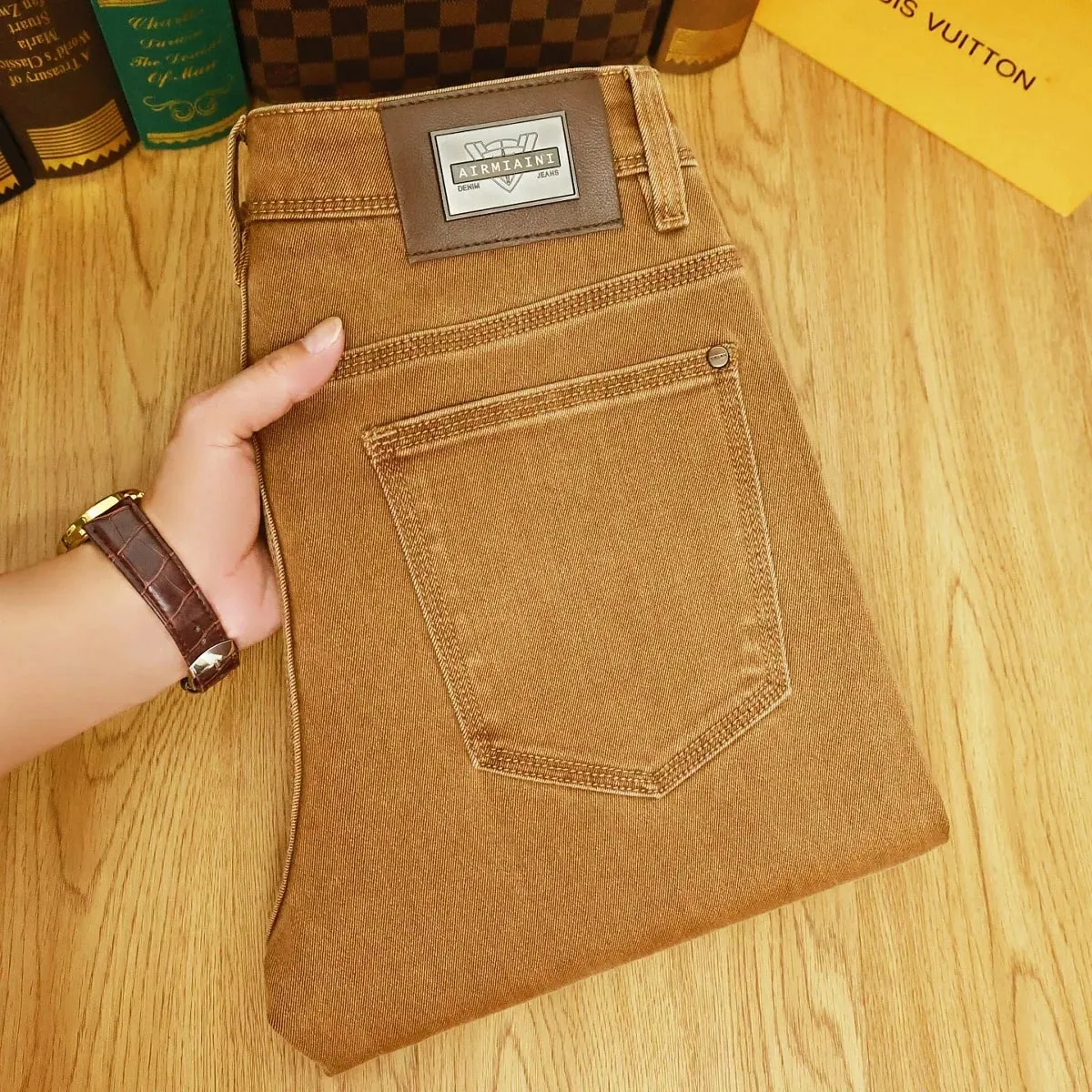 Autumn fashion light luxury men's jeans khaki small feet elastic coffee casual pants — image 11