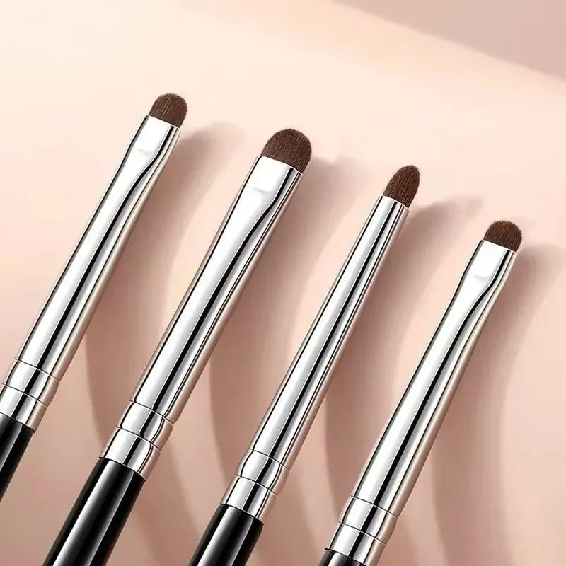 1 Pc Concealer Makeup Brushes Precision Soft Fluffy Smudge Brush Cover Acne Dark Circles Multi-Function Detail Makeup Tools