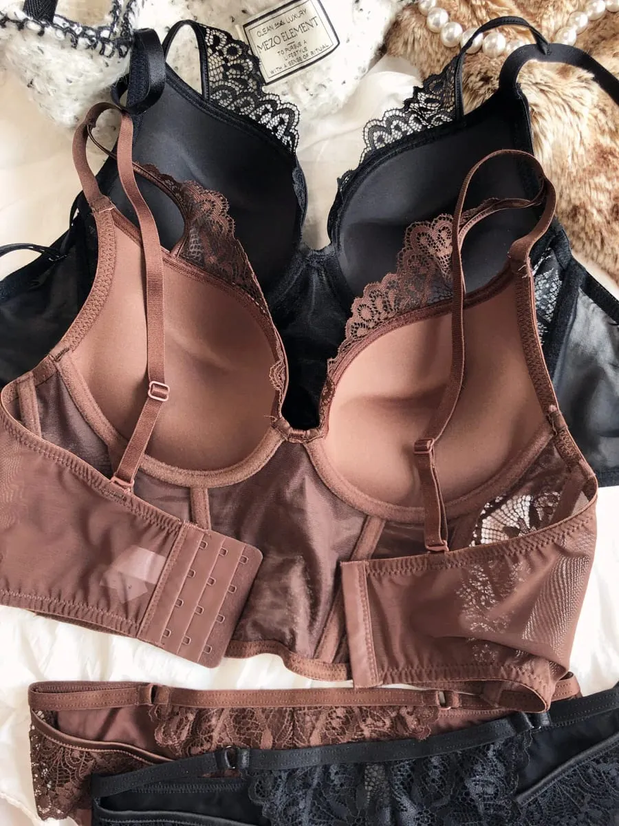 Sexy Lace Camisole with Extended Bra Set Fishbone-Supported Waist-Cinching Underwear Deep V Women Lingerie Panty