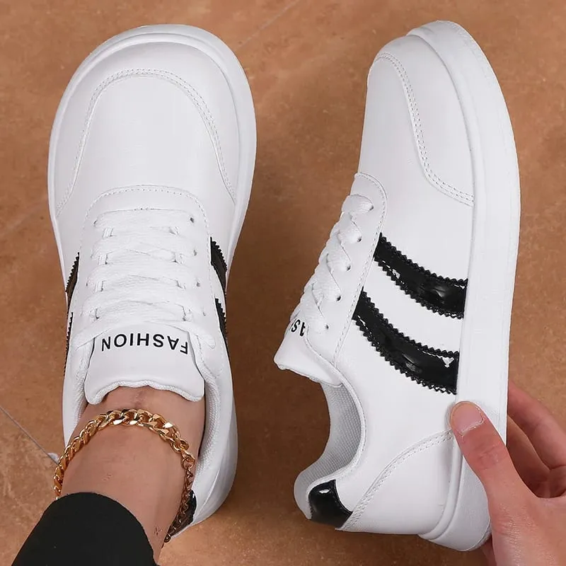 Women's Casual Lightweight Breathable Sport Shoes Spring Autumn New All-match Running Sneakers Zapatos De Mujer Tenis Jeans