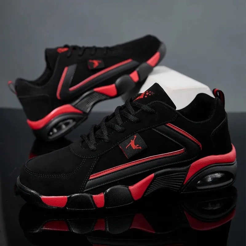 Men's Air Cushion Casual Sports Shoes Breathable mesh & PU upper geometric pattern design lace-up closure black and wh