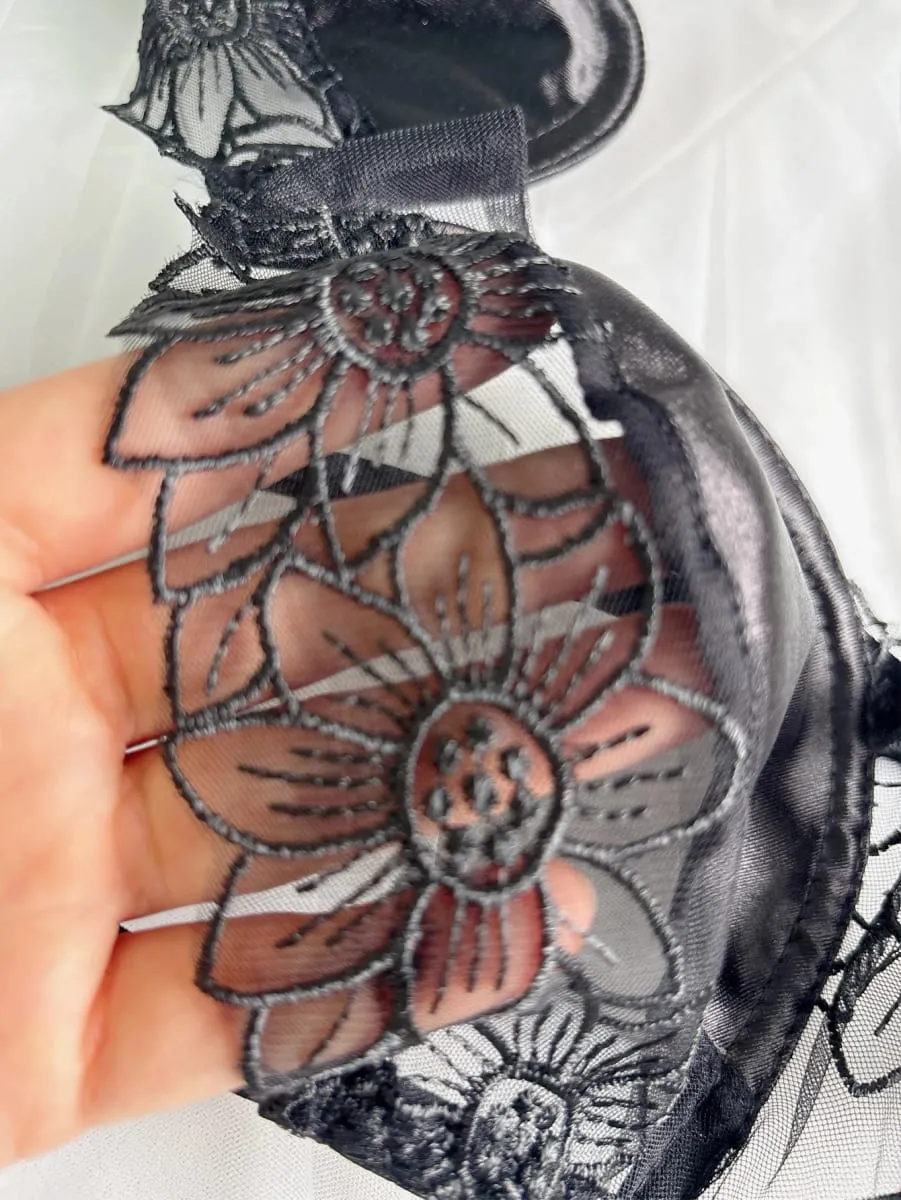 Hot-Selling 2-Piece Floral Embroidery Sexy Bra Set - Sunflower Embroidered Underwired Semi-Sheer Lingerie Set Ideal for Dates