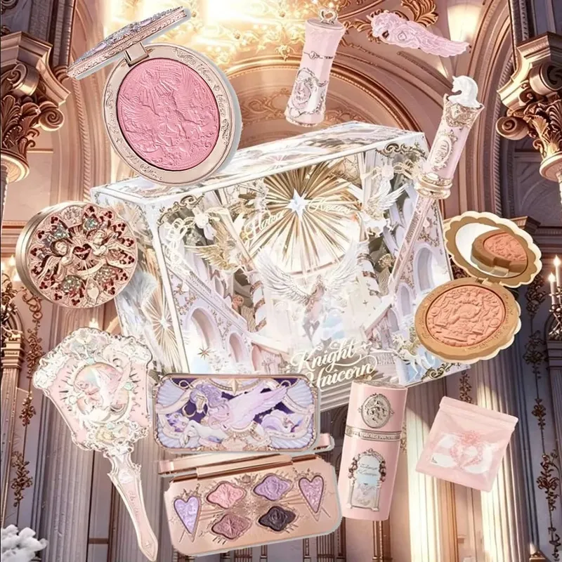 Flowerknows Knight Jednorožec Bunny Garden Dárková sada Blush Little Angel Zvýrazňovač očních stínů Paletka All-in-One Make-up Kit Box na obličej — image 3