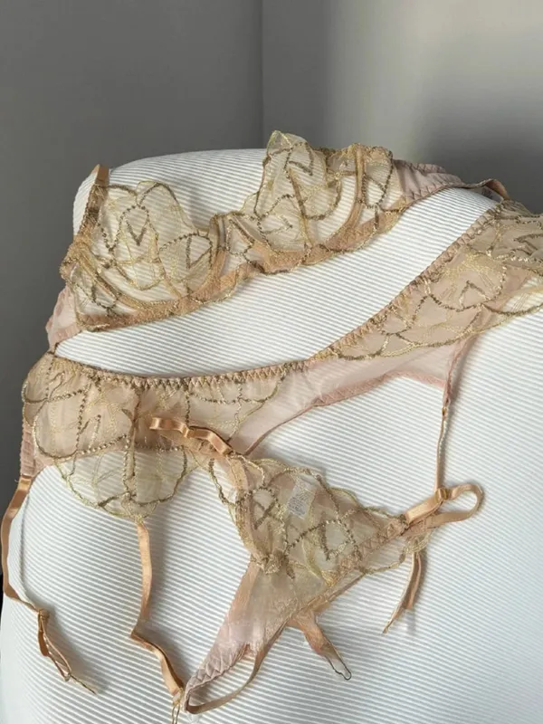 Luxury Lace Shiny Gold Embroidery Sexy Lingerie Set Women Bra + Thong Panties Transparent Erotic Night Party Intimate Underwear