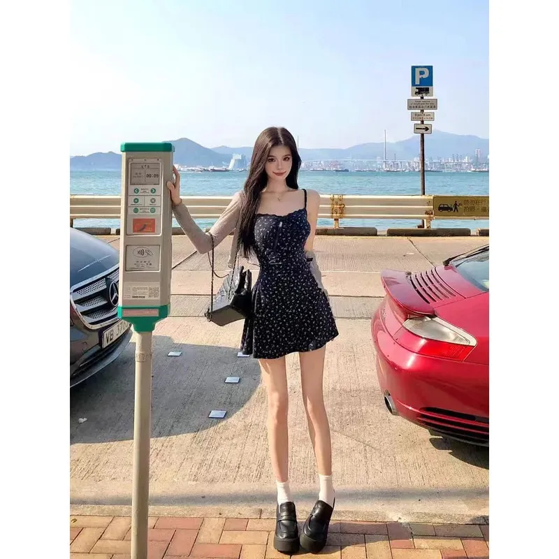 Blue Floral Print Halter Dress Women's Early Spring 2026 New Small Size Elegant Short Skirt Wrap around Skirt Three Quarter S...