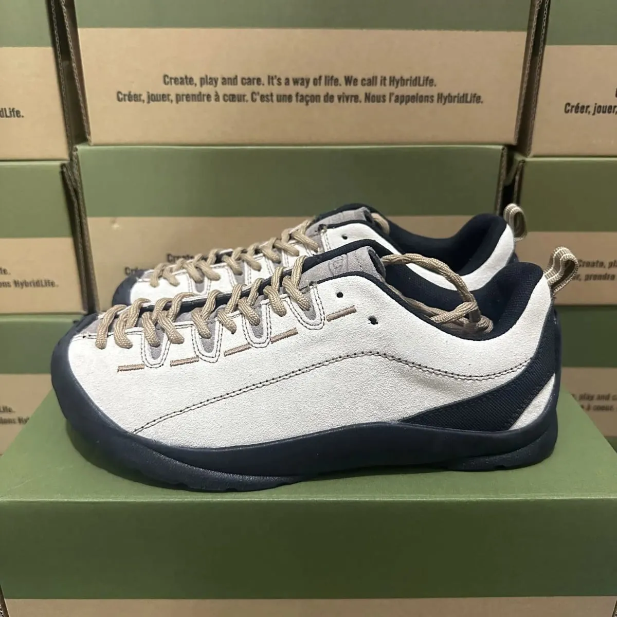 2026 High Quality women Hiking Shoes Outdoor Low Ankle Hunting Trekking Sneakers Men Tourism Travel Shoes Outdoor