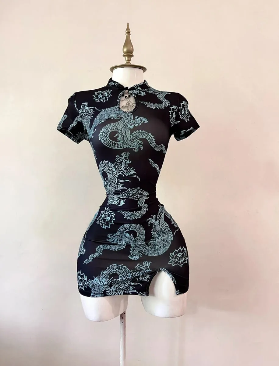 National Trend Style Dragon Pattern Improved Cheongsam Short-Sleeved Stand-Up Collar with Buttoned Sexy Slit Short Skirt