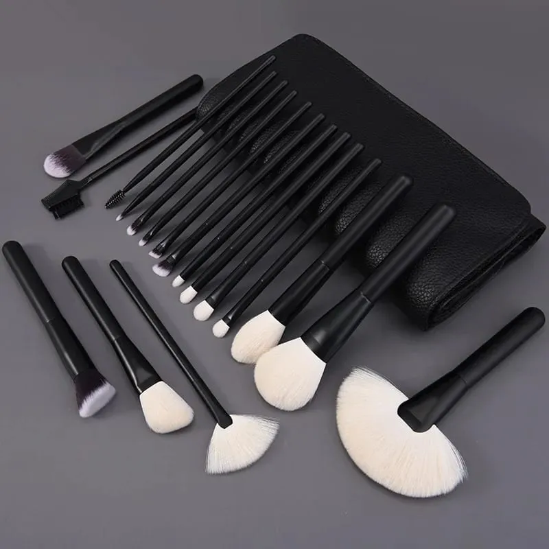 Natural Hair Makeup Brushes Travel Set 12PCS Portable With Eyebrow Eyeshadow Foundation Blending And Pouch