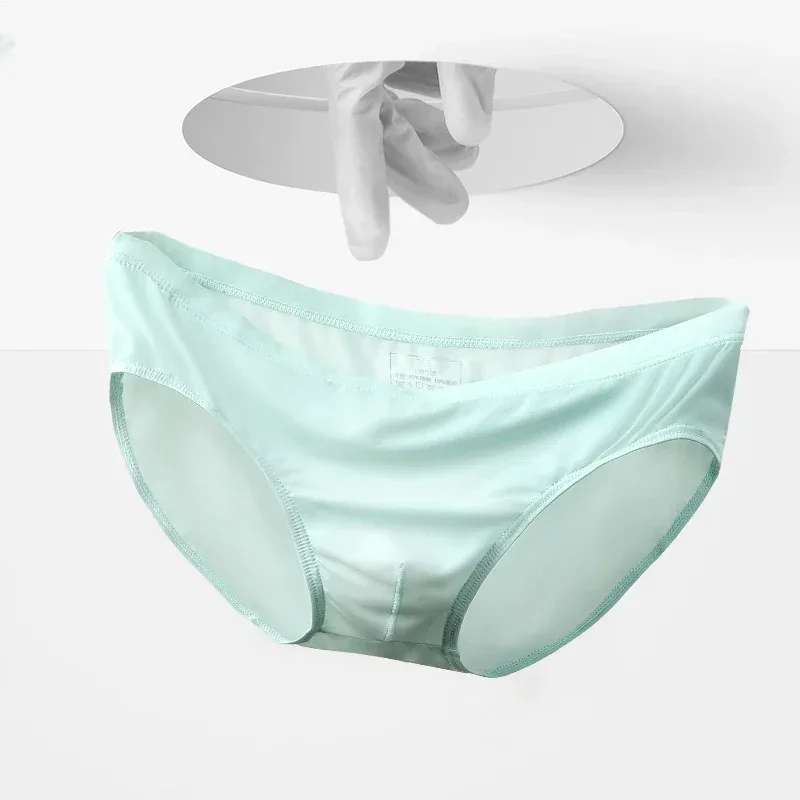 Ice silk underwear men's shorts summer breathable ultra-thin low waist trend personality SAO small triangle underwear bottom