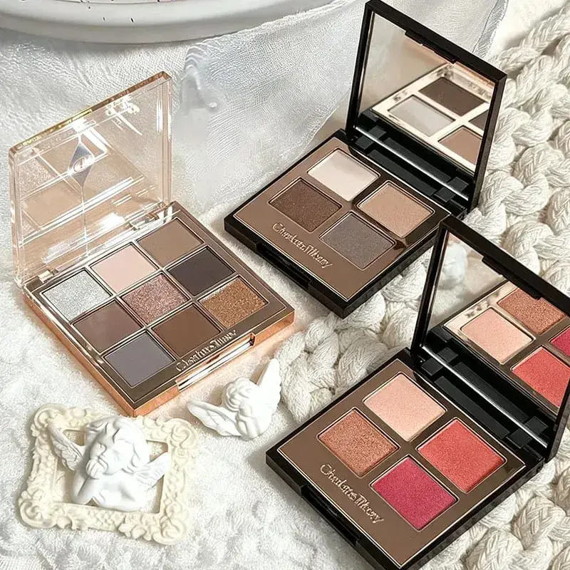 Charlotte Brand Senaste Stil 9 Färger Ögonskuggspalett & Högglans Reparation Ädelstensskiva Natur Lätt att färga Tilbury Cosmetics