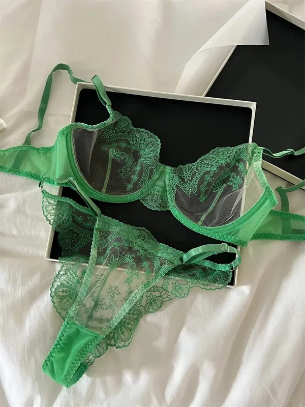 Sexy Lace Push Up Bra Set Transparent Triangle Cup & Romantic Green Lace Underwear for Women