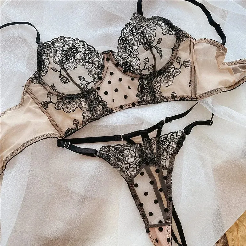 French Sexy Lace Flowers Embroidery Bra Set Summer Dot Women Ultra Thin Underwear Wide Version Breathable Lingerie Thong Sets