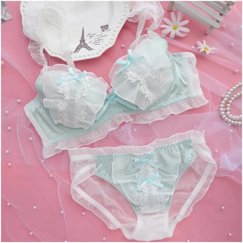 Fresh water-soluble college style underwear girls sweet and cute lingerie briefs three buckle gathered ladies bra set