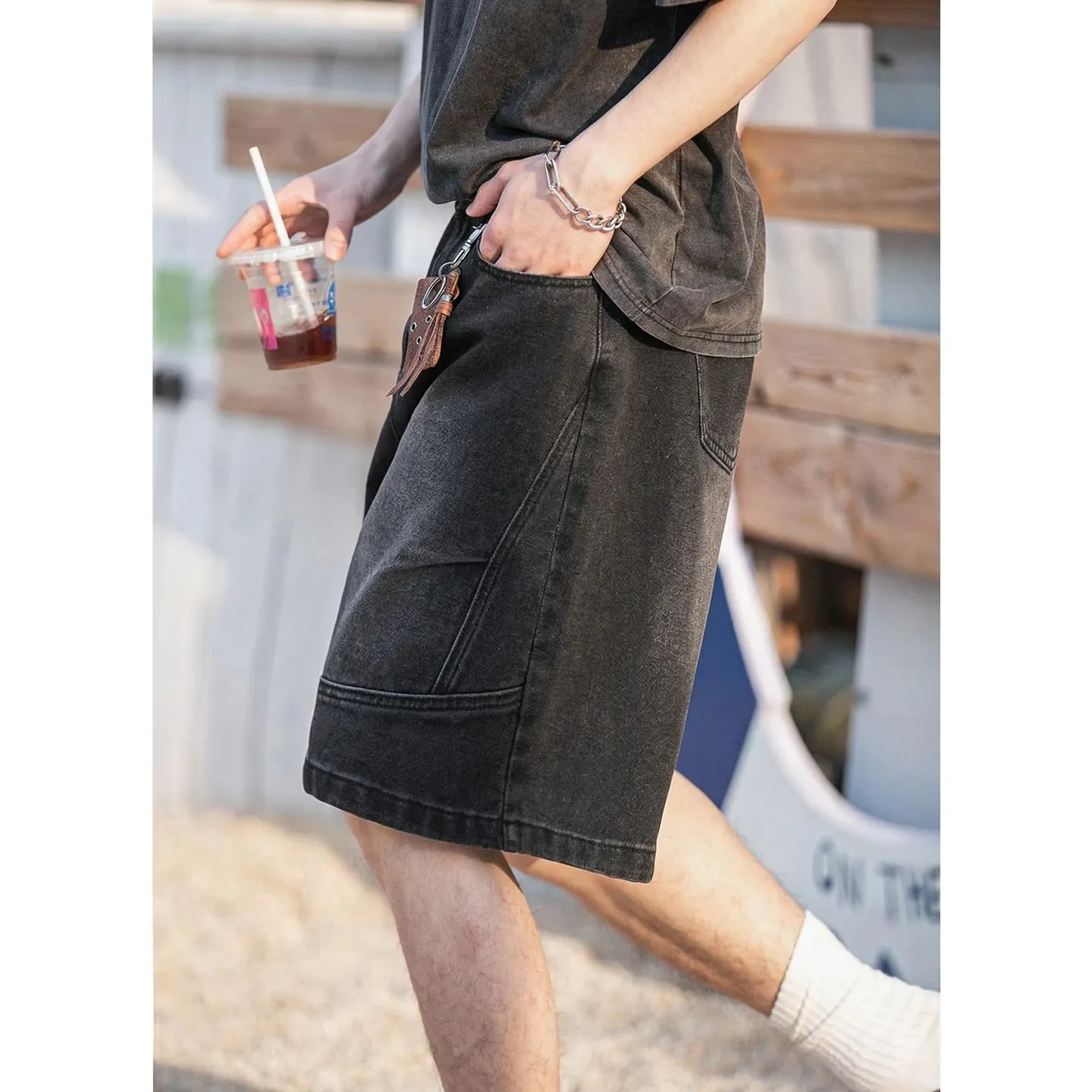 2026 Summer New Brand Men's Straight Loose Denim Shorts Classic Three Dimensional Split Pleated Lyocell Denim Five Quarter Jeans