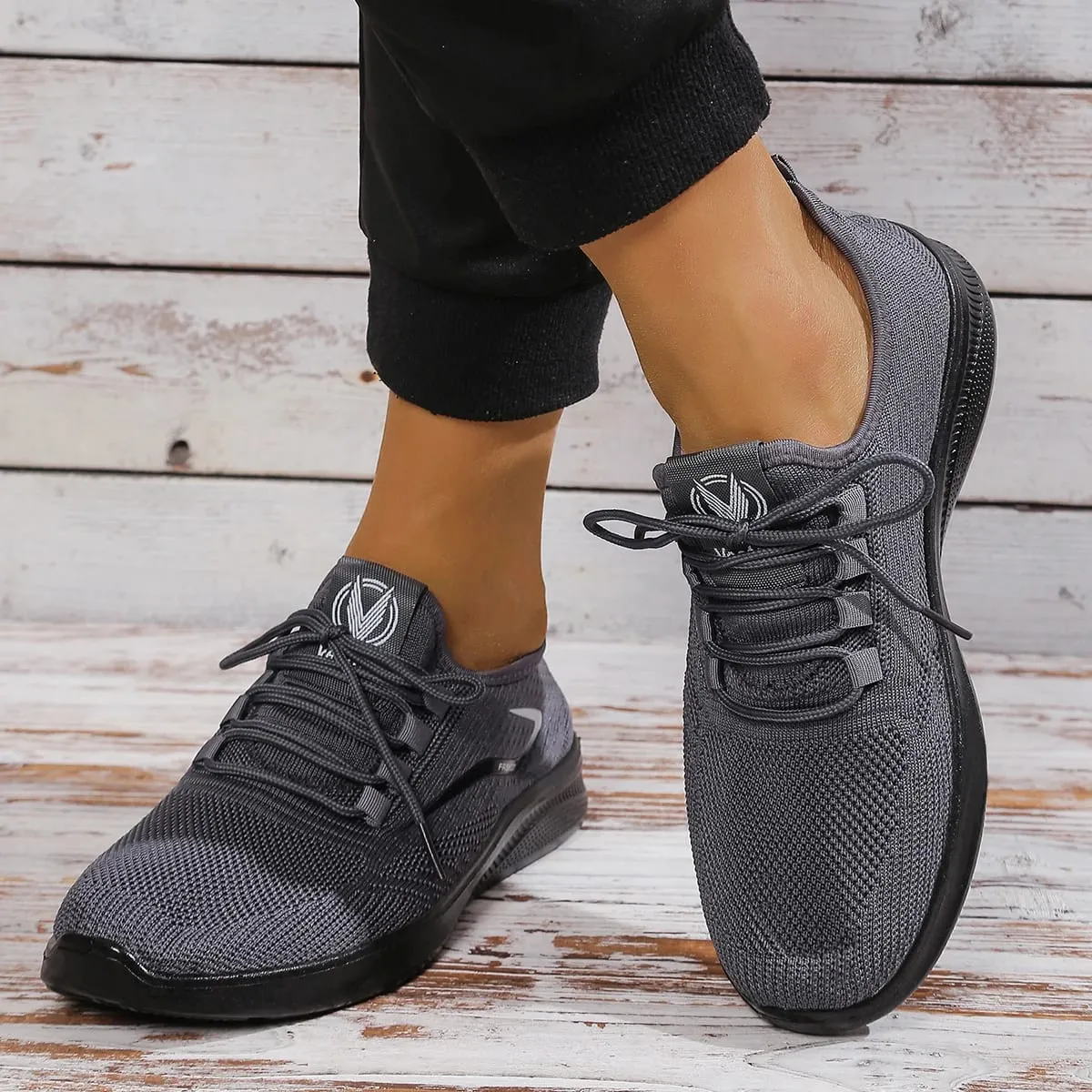 Panlalaking Breathable Knit Lace Up Casual Shoes Magaan ang Malambot na Sol na hindi madulas na Walking Sneakers para sa Panlabas na Libreng Pagpapadala na Sapatos