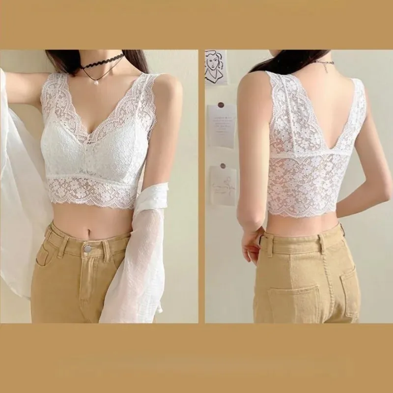 Reggiseno in pizzo Top con scollo a V profondo Bralette Reggiseno corto in pizzo da donna Lingerie sexy Reggiseno a canotta corto imbottito senza fili