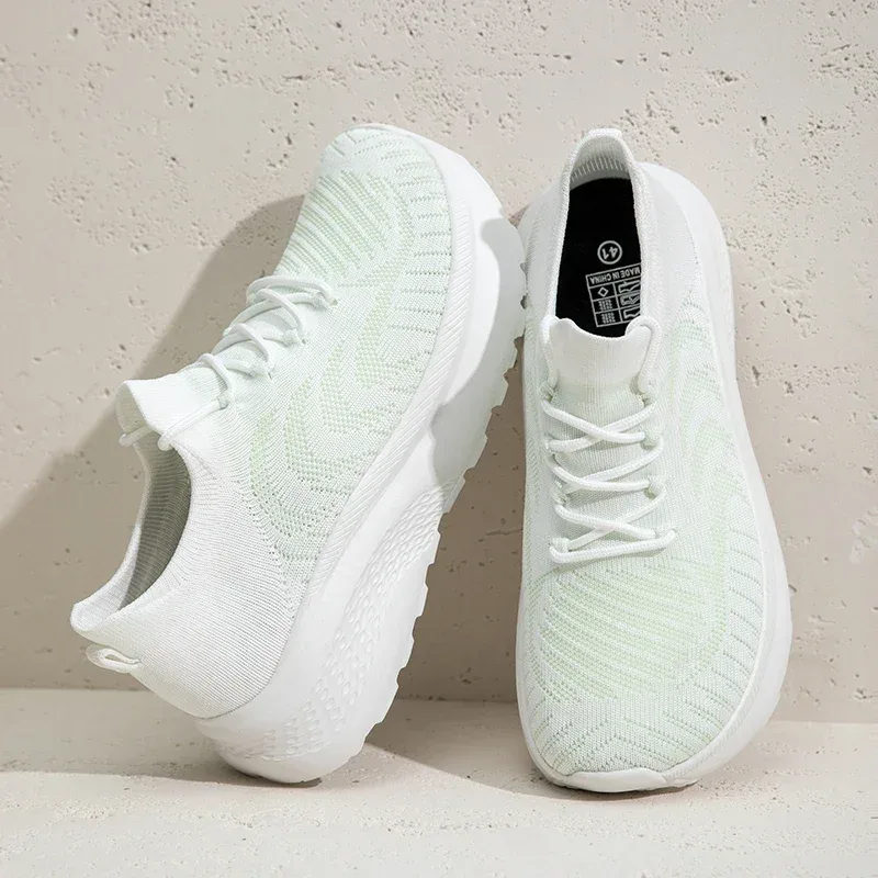 Unisex Men Sneakers Barefoot Casual Wide Last Fashionable Canvas Flat Board Shoe New Wide Toe Breathable Mesh Running Shoes