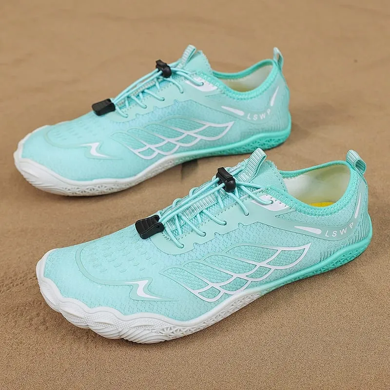 Men's Casual Sports Shoes Men's Water Shoes Beach Shoes Quick-Drying Barefoot Hiking Shoes Swimming Water Shoes Snorkeling Shoes Suitable for Beach Vacations Camping Beach Parties Gym Workouts Breathable Lightweight Training Shoes Unisex