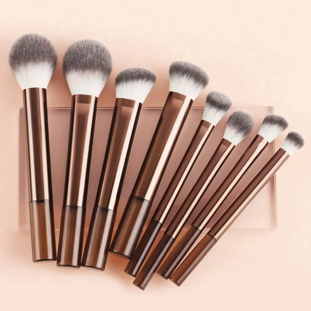 Propesyonal na Multifunctional Makeup Brush Set 8pcs Long-Handle Makeup Brushes Kasama ang Powder Blush Foundation Contour Nos