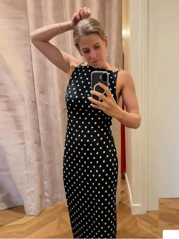 Elegant Black Maxi Dress Sleeveless Slim Fit With Gold Chain Detail Dresses Evening Party Formal Events Chic Floor-length Gown