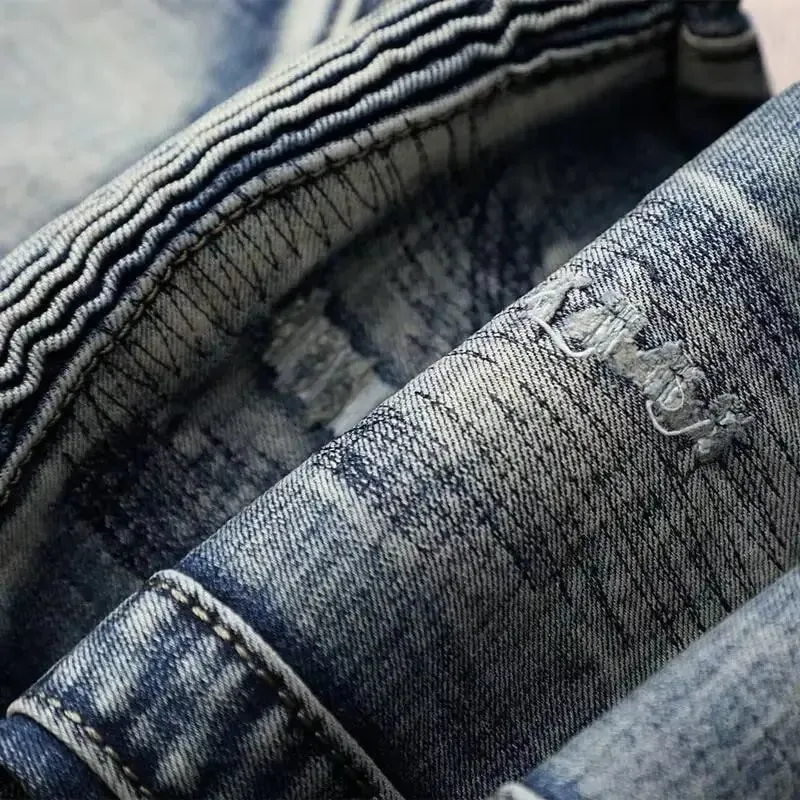 Spring and Autumn 2026 Men's Ripped Jeans Men's Trendy Brand Retro Old Splicing Slim Pants Korean Beggar Motorcycle Pants Men