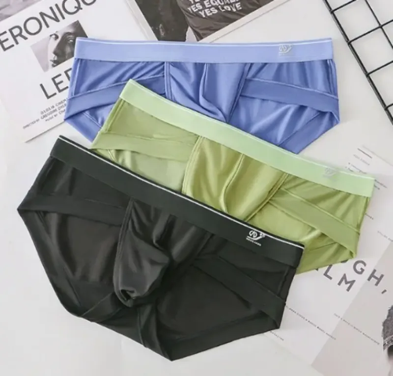 Slip da uomo Custodia 3D traspirante Intimo bikini da uomo leggero Morbido e confortevole Triangolo elastico ad asciugatura rapida per l'estate