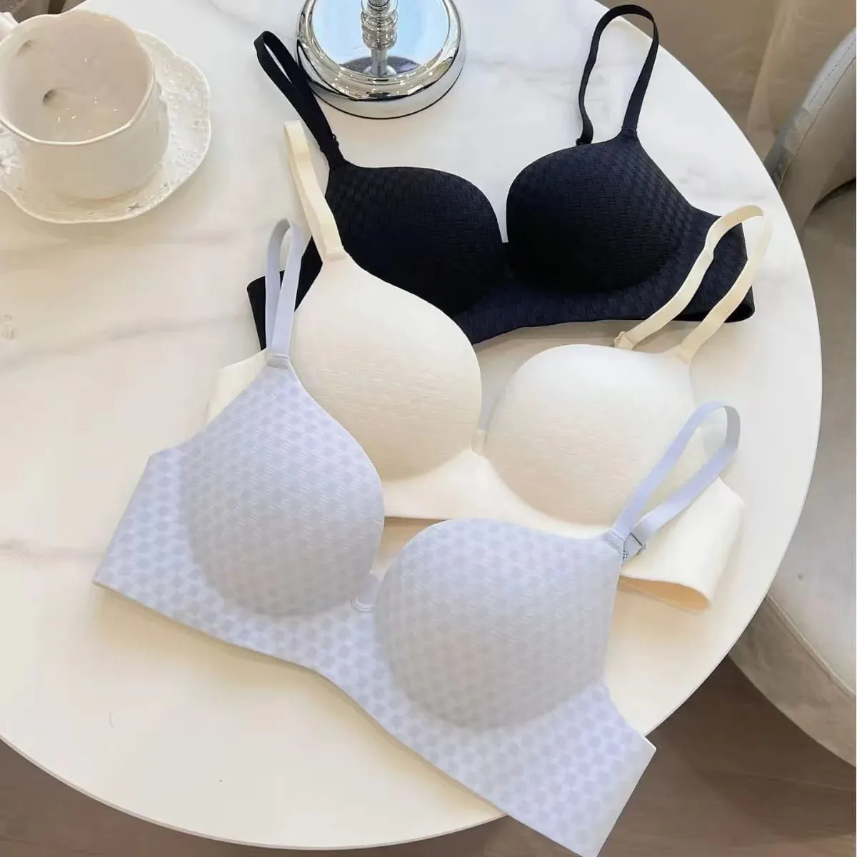 Seamless Comfortable Breathable Push Up Lingerie For Women Small Breast Gathering Show Big Anti-sagging Bra