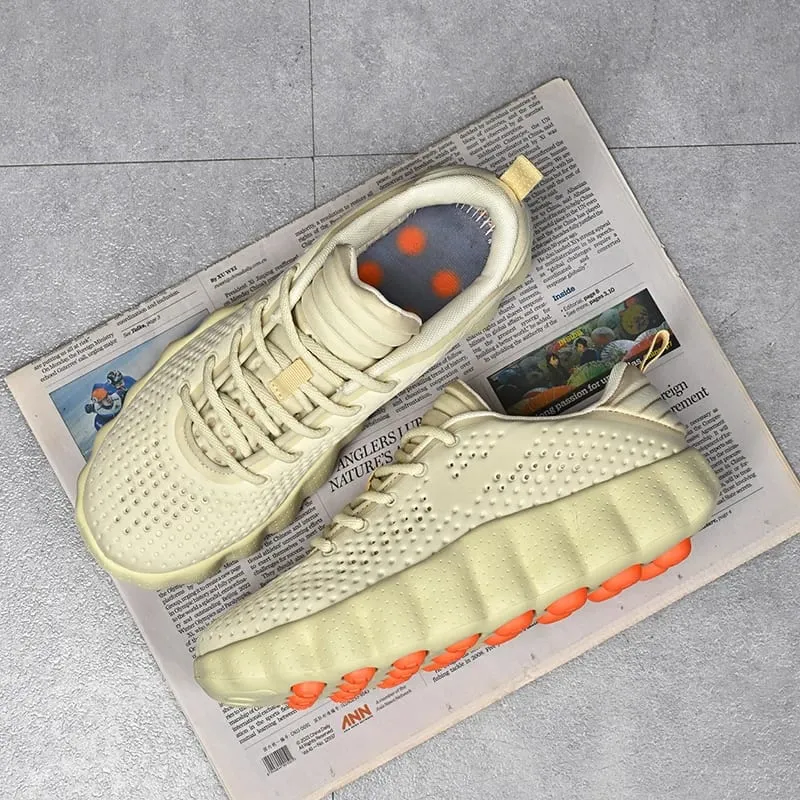 Men Comfortable Running Shoes Breathable Thick Sole Non-slip Casual Sports Shoes Cushioning Outdoor Walking Sneakers for Women