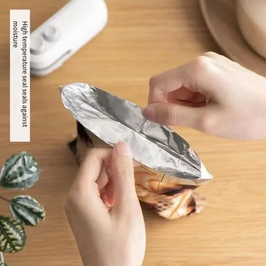 Portable Rechargeable 2-in-1 Bag Sealer & Cutter Food Bag Sealing Tool