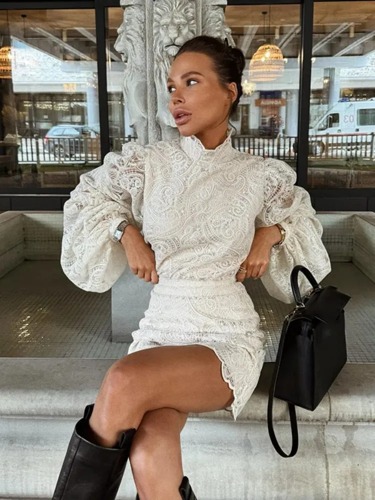 Mini vestido calado de encaje elegante para mujer, diseños de manga larga, Vestidos cortos elegantes de cuello alto, Vestidos de noche para discoteca a la moda de primavera 2026