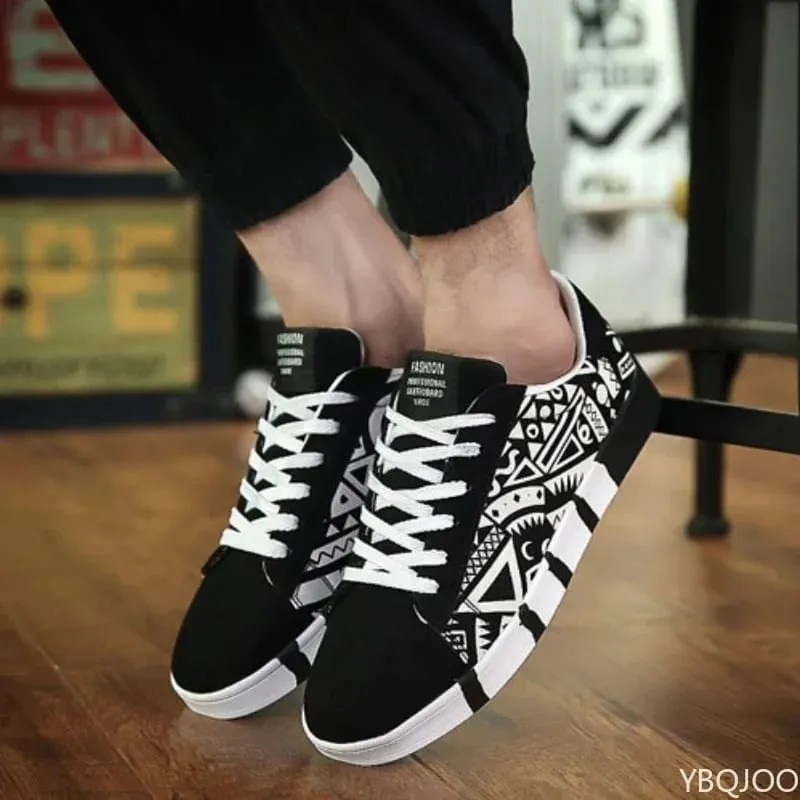 2026 New Large Size Autumn Fashion New Casual Comfortable Flat Men's Shoes Niche Trend Versatile Men's Board Shoes