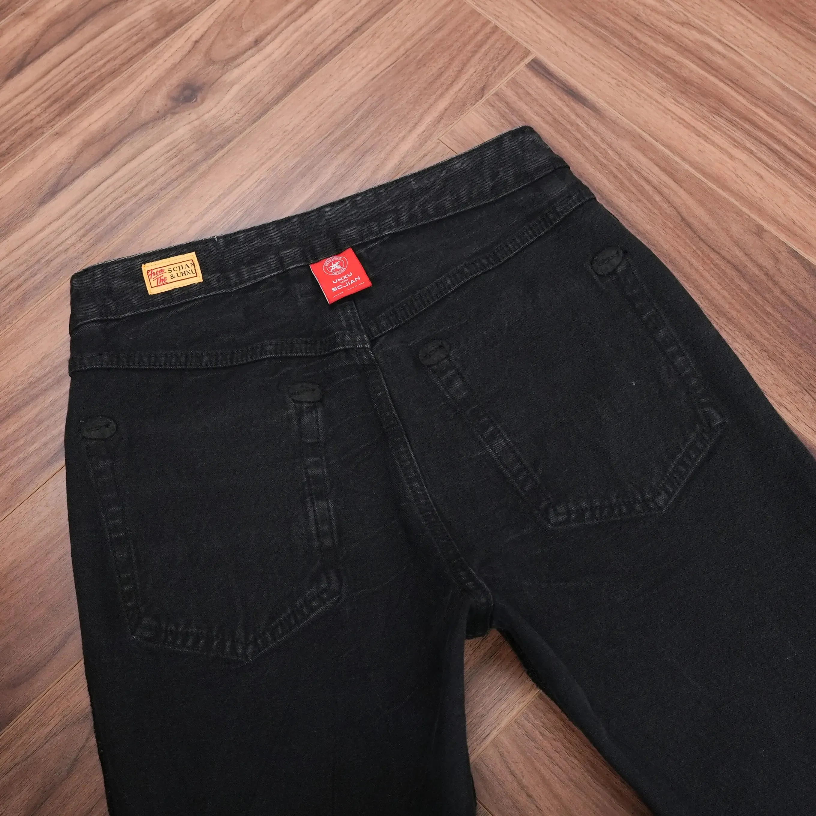 High Quality Spring Washed Blackgray Denim Jeans for Men Ripped Hole Distressed Design Regular Straight Comfortable Casual Pants