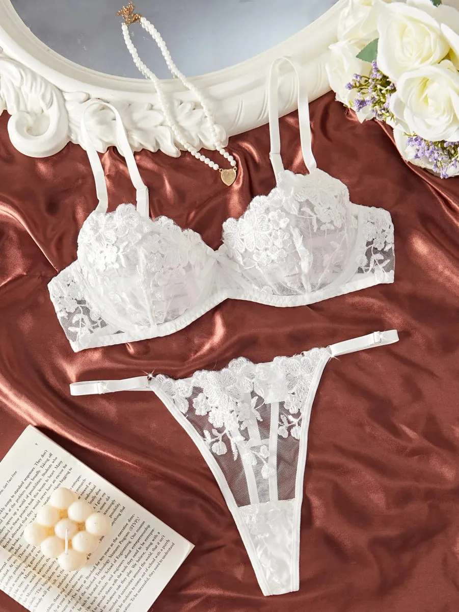 French White Embroidered Lace Underwear Set Elegant Feminine Design Bra And Panties Combo for Women