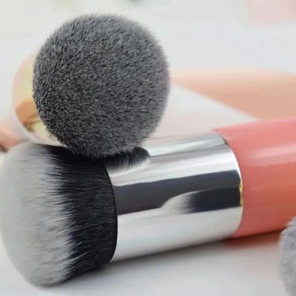 Professional Flat Cream Makeup Brushes Face Cheek Contour Blusher Foundation Brush Traceless Flawless Application Makeup Tools