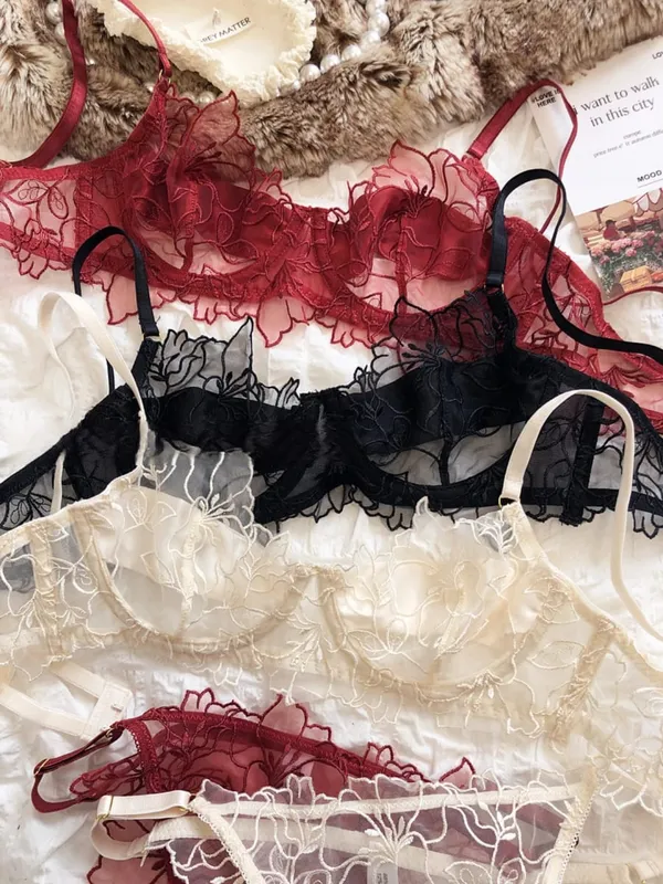 French Underwear Set Sexy Lace Flowers E