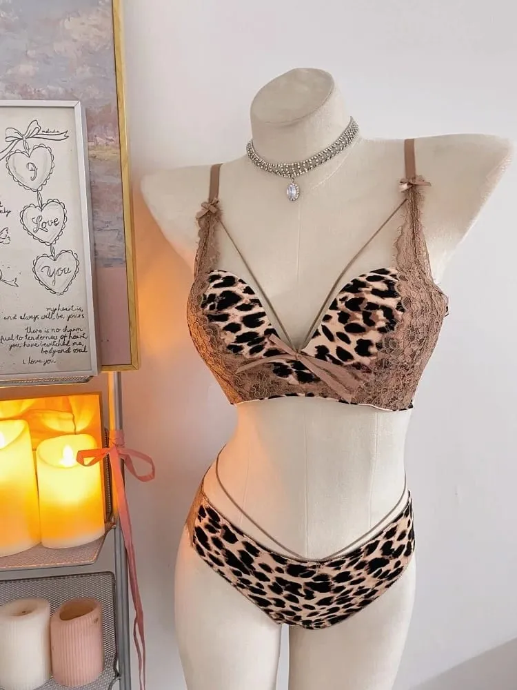 New Sexy Leopard Print Deep V Push Up Bra Lingerie Set for Women Small Bust Push Up Effect Anti Ptosis Daily Wear 32-38 Bra Set