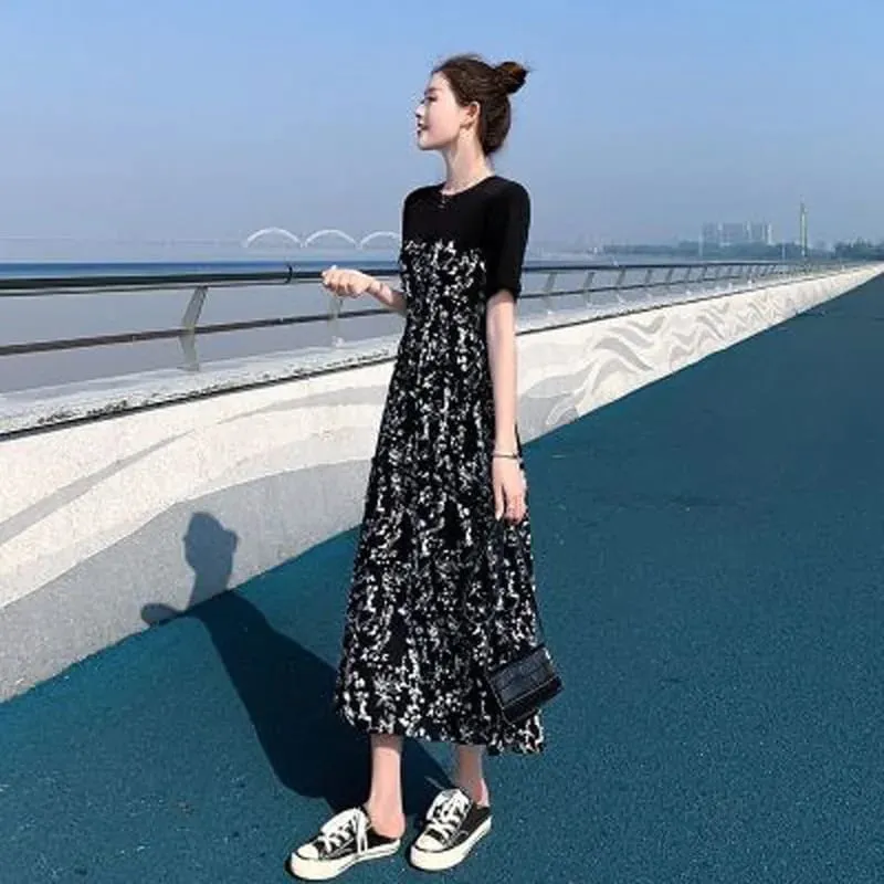 Women Dress 2026 Summer New Hepburn Style Midi Floral Dress High Waist Slim Fit Short Sleeve Long Dress