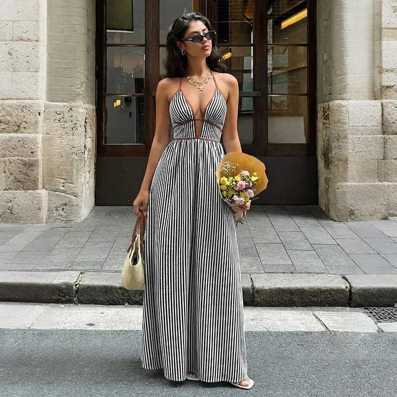 2026 Summer New Style Deep V-neck Striped Beach Dress Sexy Backless Sleeveless Neckline Long Dress