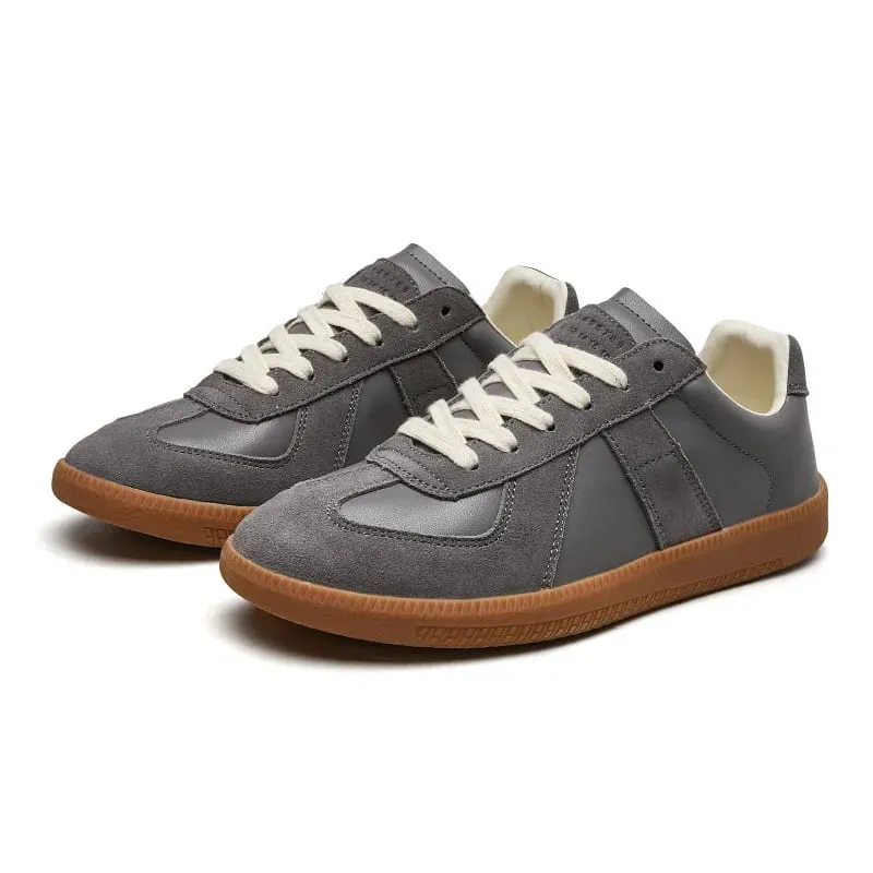 Men Retro Suede Leather Casual Sneakers Lace Up Flat Skate Shoes Comfortable Non Slip Sports Shoes for Men