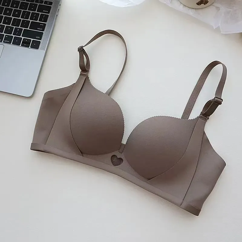 Sexy Heart-Shaped Hollow-Out Push-Up Lingerie Set Seamless Anti-Sagging Small Breast Gathering Without Underwire Bra Set