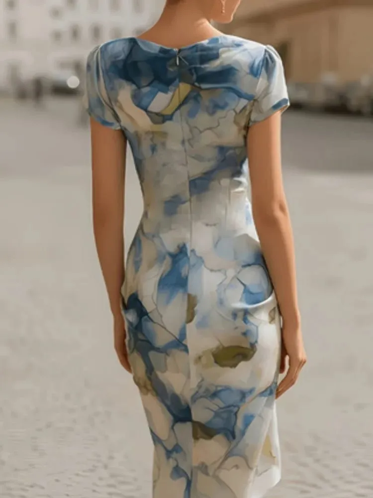 Women's elegant off-the-shoulder and fitted long dress suitable for commuting casual outings weddings and formal banquets.