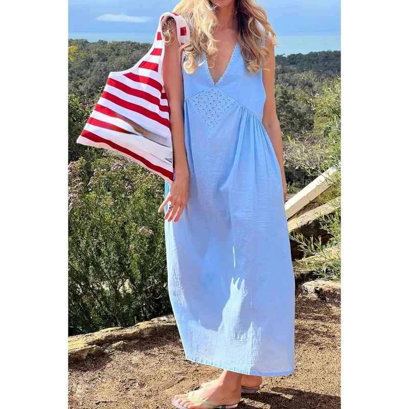 Combhasaki Women Summer Y2K Mini Tank Dress Sleeveless Lace Trim Deep V Neck Trendy Floral Eyelet Beach Loose Fit Short Sundress