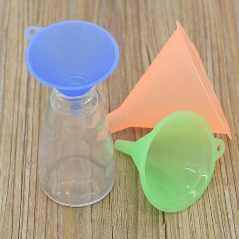 5Pcs/set Colorful Multi-Size Funnel Set Kitchen Oil Juice Sauces Funnels Liquid Dispensing Tool — image 5