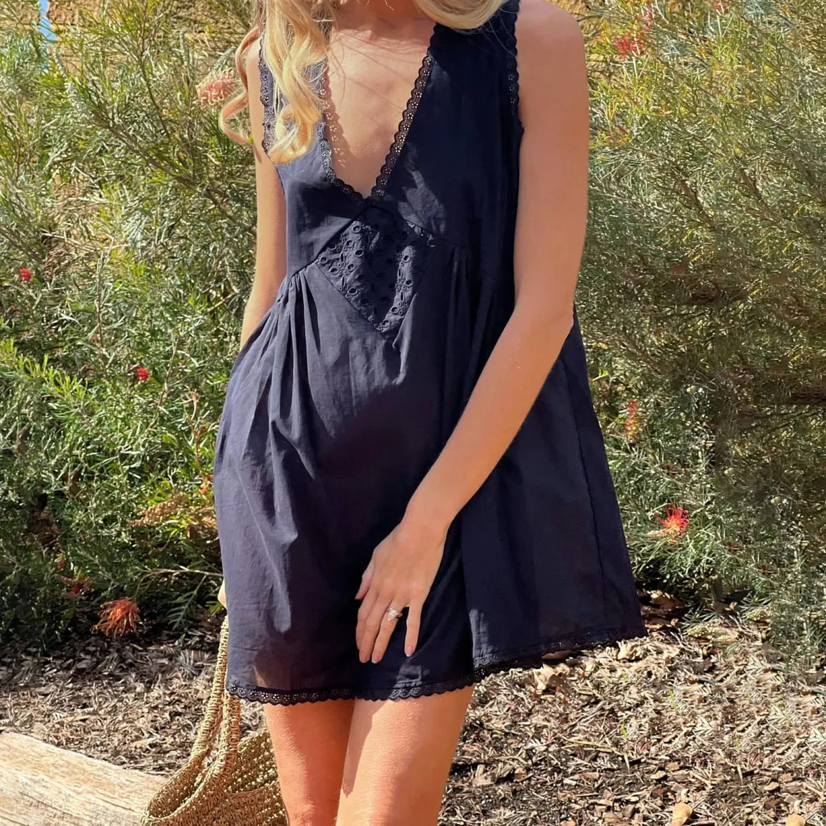 Combhasaki Women Summer Y2K Mini Tank Dress Sleeveless Lace Trim Deep V Neck Trendy Floral Eyelet Beach Loose Fit Short Sundress