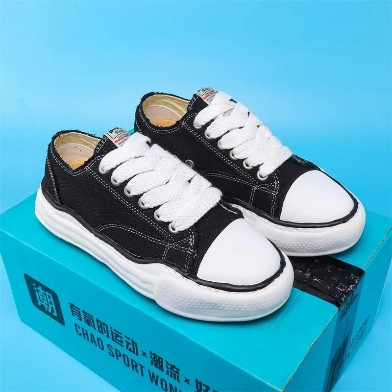 2026 New Black Chunky Tire Sneakers Unisex Retro Mesh Breathable Dad Shoes Height Increasing Wear-resistant