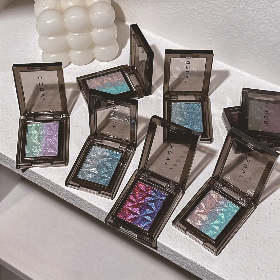 Metallic Gradient Eyeshadow Palette Silver Blue Punk Smoky Eye Shadow Högpigmenterad pressad lila Glitter Eyes Makeup Palett