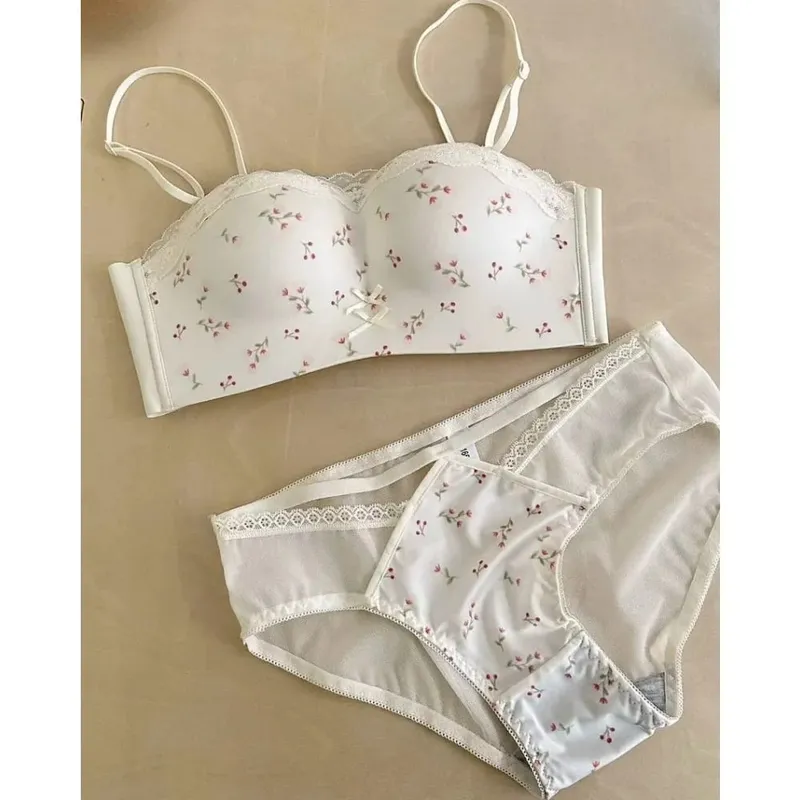 Floral Lace Strapless Bra Set Push‑Up For Small Bust Anti Slip Tube Top Seamless Beauty‑Back Soft Comfort Sexy Underwear Set