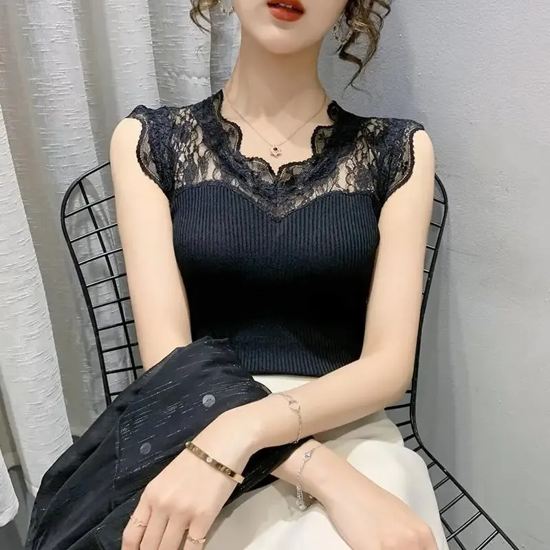 T-shirt sans manches pour femmes, col en v, couture en dentelle, gilet transparent en soie glacée, bretelles, couche de Base tricotée, été
