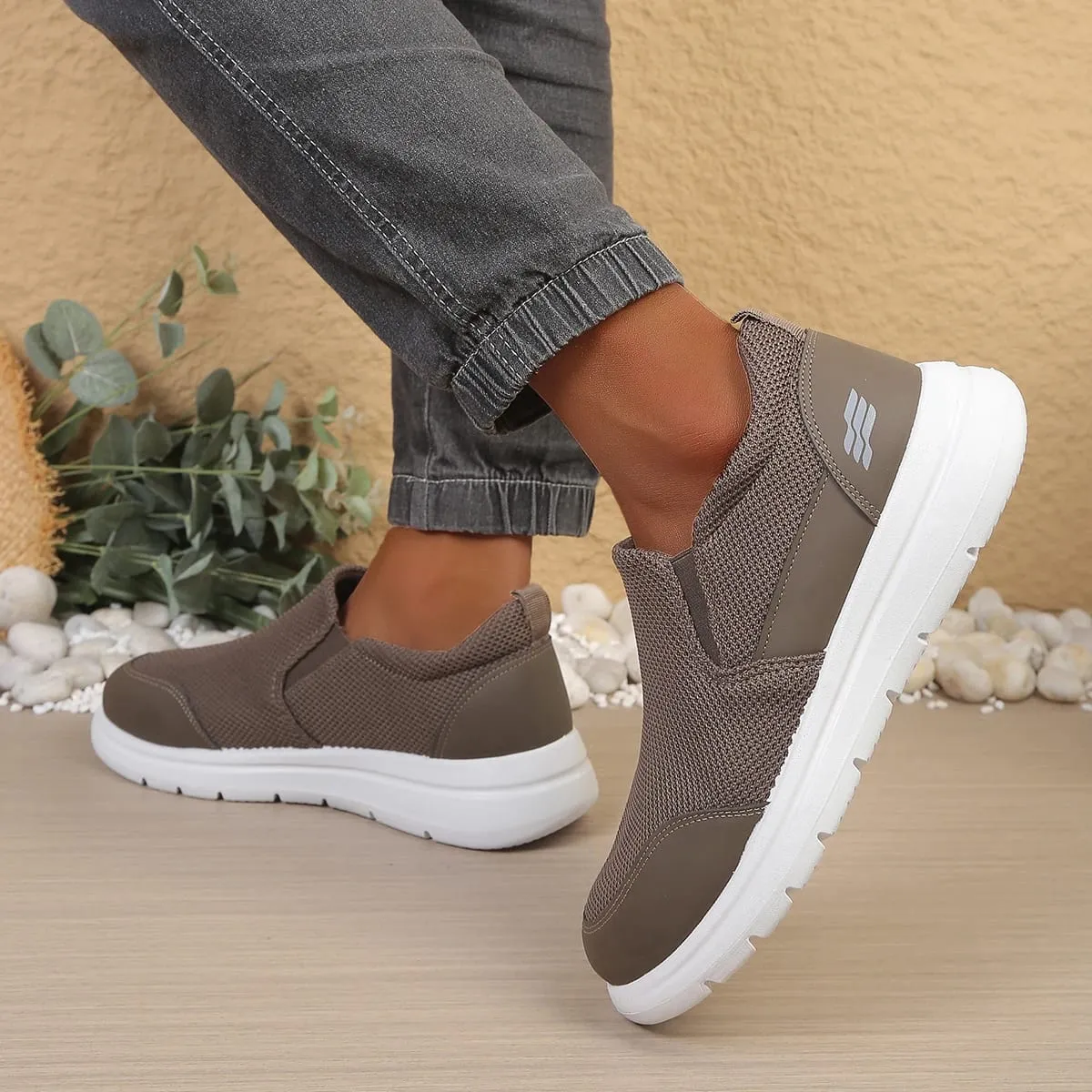 Men's slip-on hollow mesh walking loafers spliced smooth toe overlay dual elastic side gussets block segmented white outsole d
