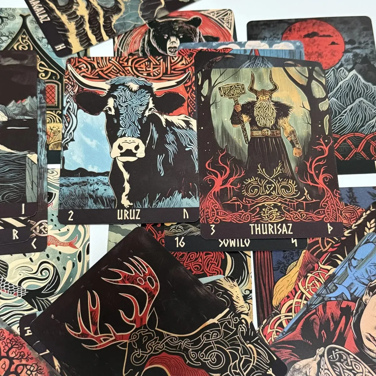 Norveç Gravür Runes Güverte 24 adet İngilizce Versiyon Elder Futhark Runes Oracle güverte